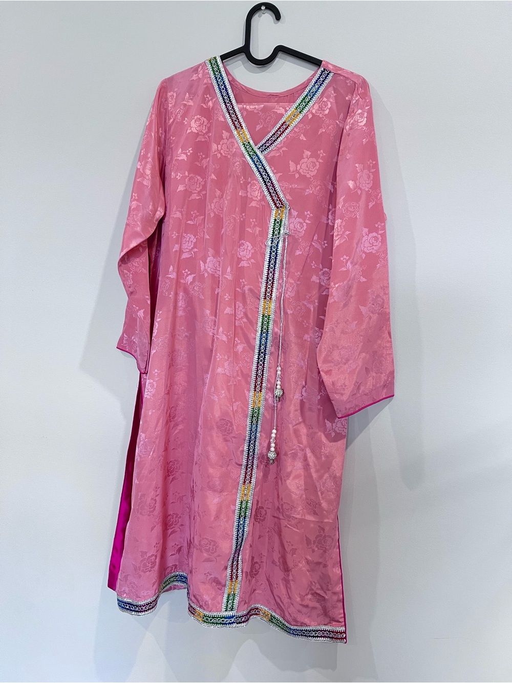Pakistani women 2 piece style outfit
